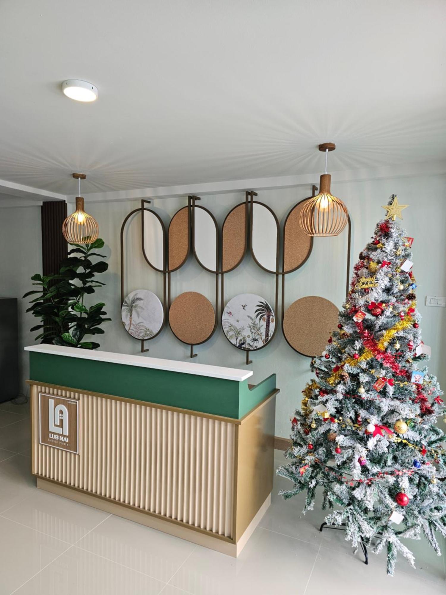 Lub Nai Hostel Patong Kültér fotó